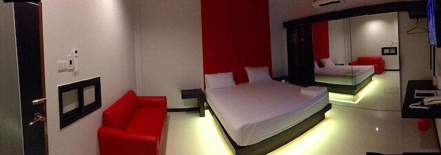 アイ ディーユーエス リゾート