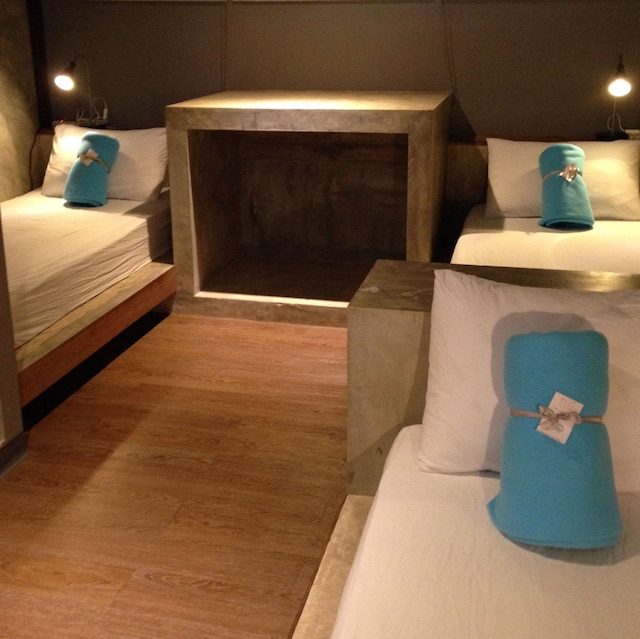 イン ア ボックス ホステル