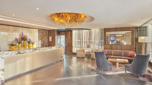 ハイアット  リージェンシー ロンドン アルバート エンバンクメント