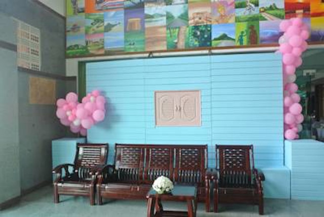 チャイガナタニ ホテル