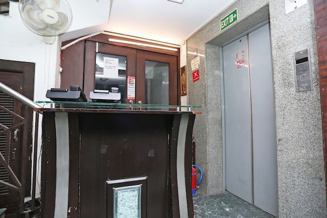 OYO 6845 ザ グランド ホテル