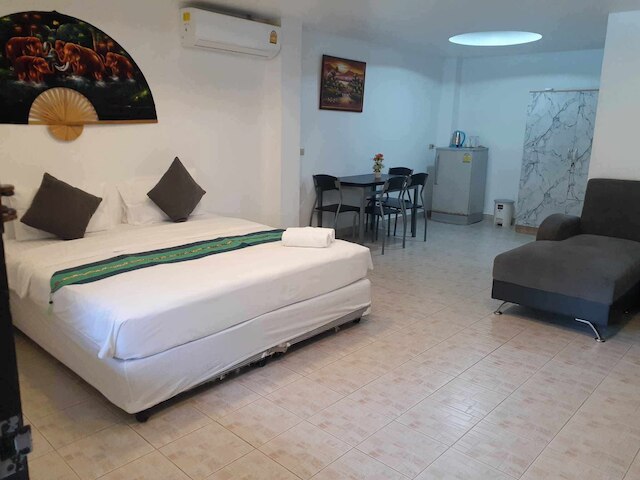 プラタムナック イン