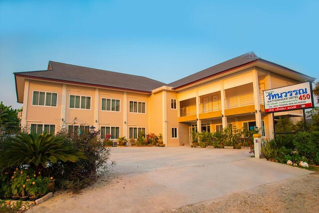 ワッタナワン ホテル