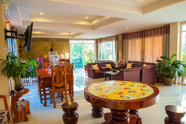 ワッタナワン ホテル