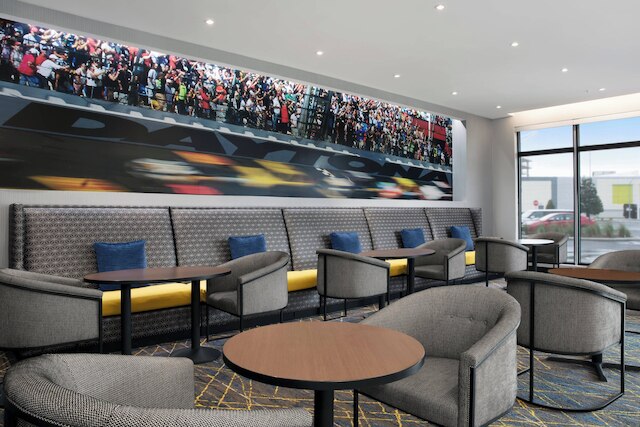 フェアフィールド イン & スイーツ バイ マリオット デイトナ ビーチ スピードウェイ / エアポート