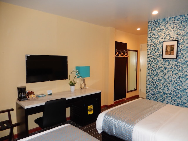 クオリティ イン ニア サンセット パーク