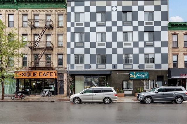 クオリティ イン ニア サンセット パーク