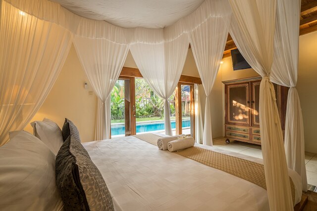 ウマ マヤ ヴィラ セミニャック