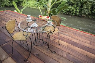 アバロン ウブド ヴィラズ