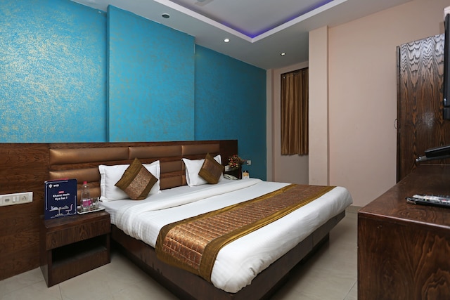 OYO 6096 ホテル マハラニ パレス