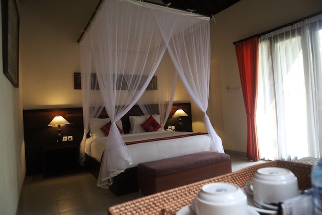 ポンドック マッサス ウブド