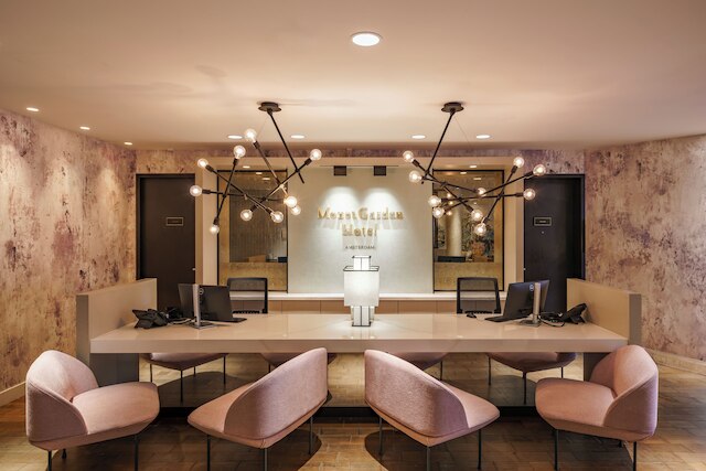 モネ ガーデン ホテル アムステルダム