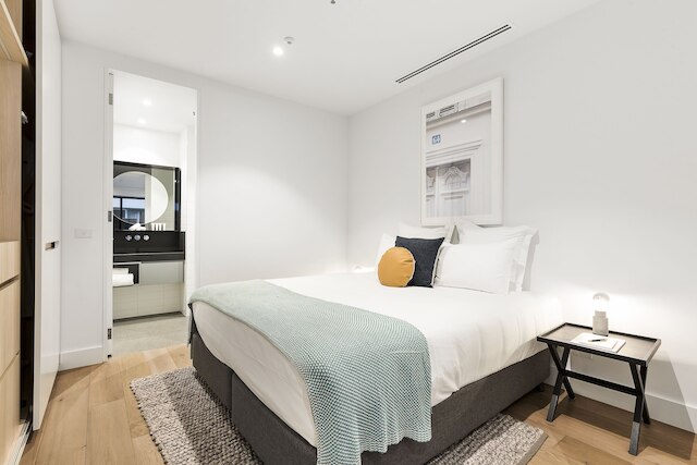 ティリアン サービスド アパートメンツ - アルバート パーク レイク