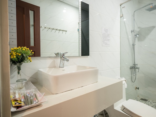 ハノイ ブルー ホテル - ザ ウォーター フロント