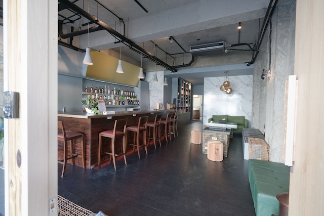 M ハウス (M House 旅宿)