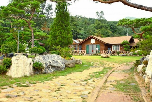 カンファド マニサン ヒーリング ペンション