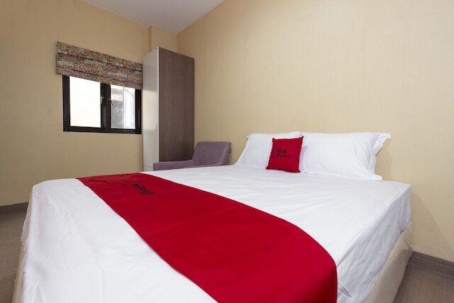 レッドドアーズ プラス アット チペテ ダマイ