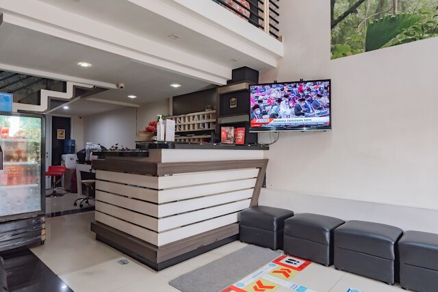 レッドドアーズ ニア グドゥン サテ 2