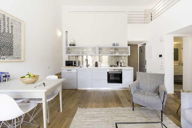 ヤッファ チャーム シービュー ステイ by シー N' レント