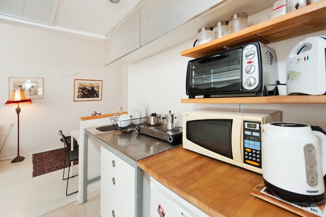 シティ エスケープ ウィズ ホーミー バイブス バイ シー エヌ レント