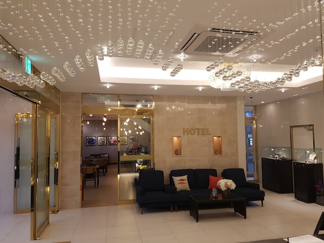 ホテル ウヨン フローラ