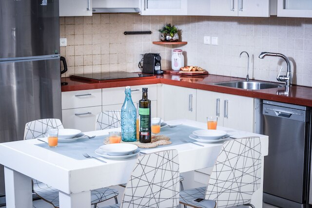 シー N レント - 7 バー コチャバ テル アビブ