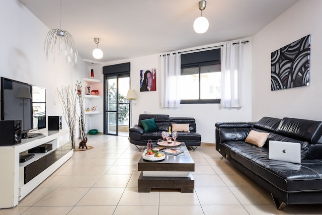 シー N レント - 7 バー コチャバ テル アビブ