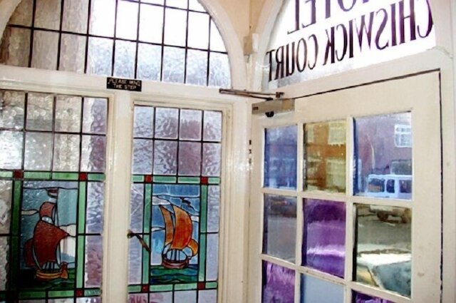 チスウィック コート