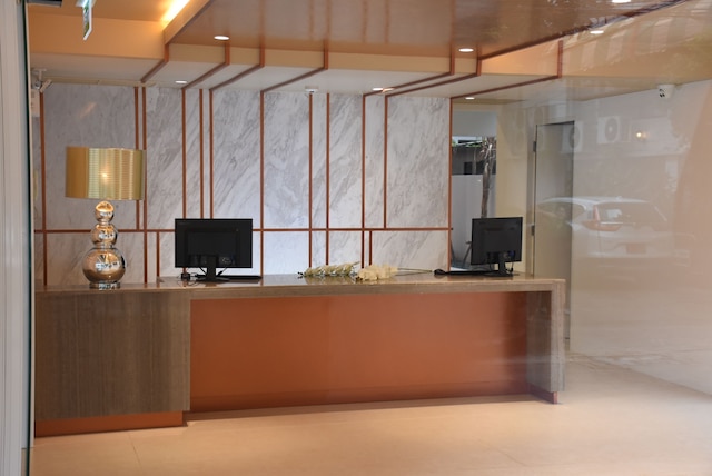 トゥー スリー ホームリー ホテル