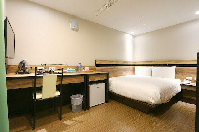 トップ L ホテル (鼎立商務旅館)