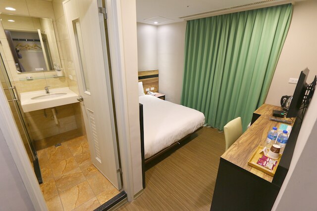 トップ L ホテル (鼎立商務旅館)