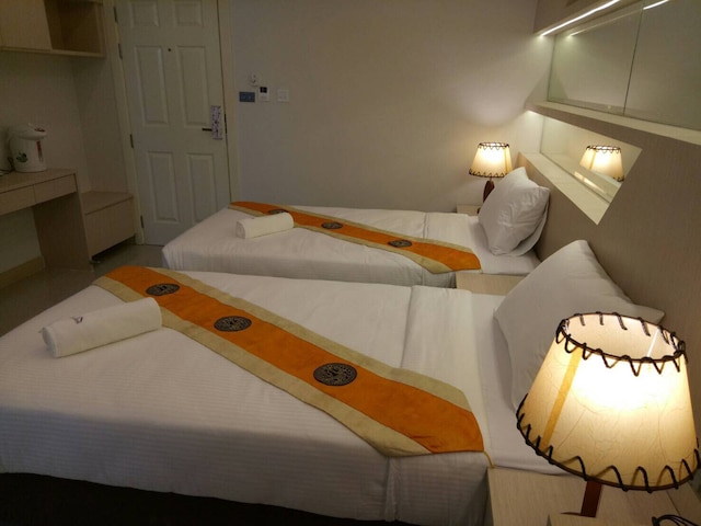 B ユア ホーム ホテル ドンムアン エアポート バンコク