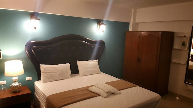 スディヨッド アパートメント