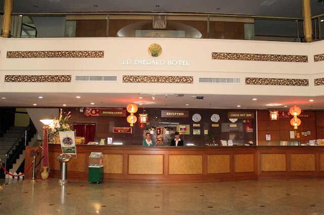 JPエメラルドホテル