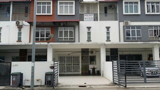 オーロラ ホームステイ