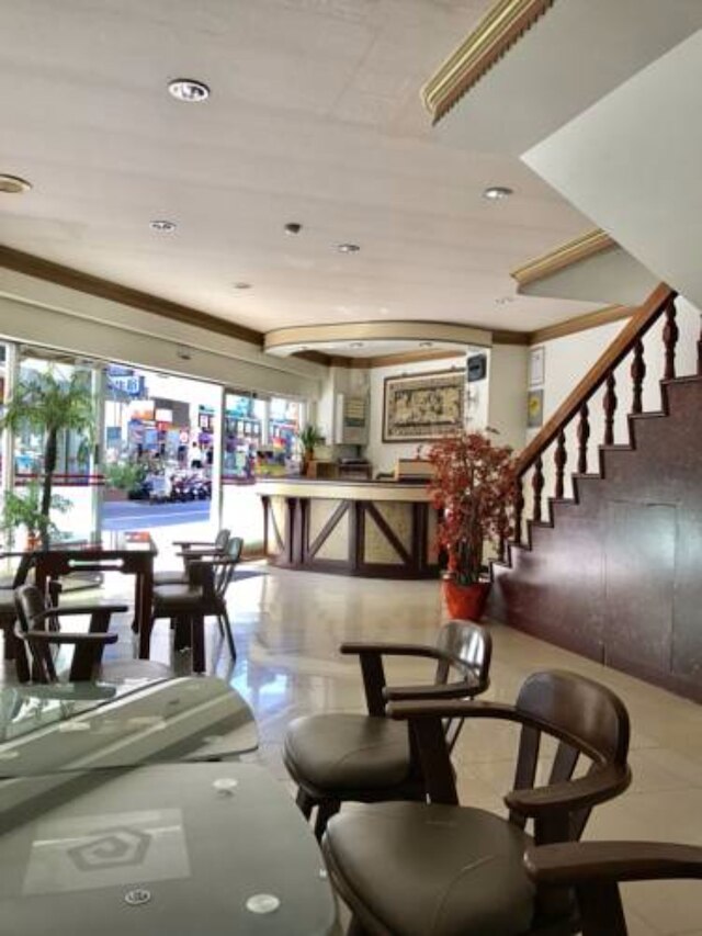 ミンレン ホテル