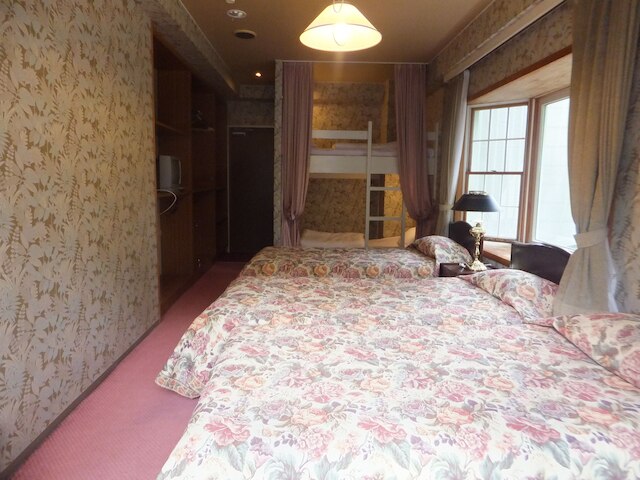 苗場スプリングスホテル