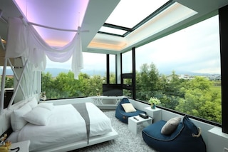 メープル ハウス リバーサイド