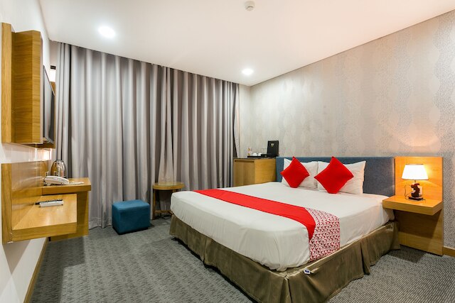 OYO 203 ザ ブルー ホテル