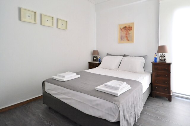 プラカ エレガント アパートメント