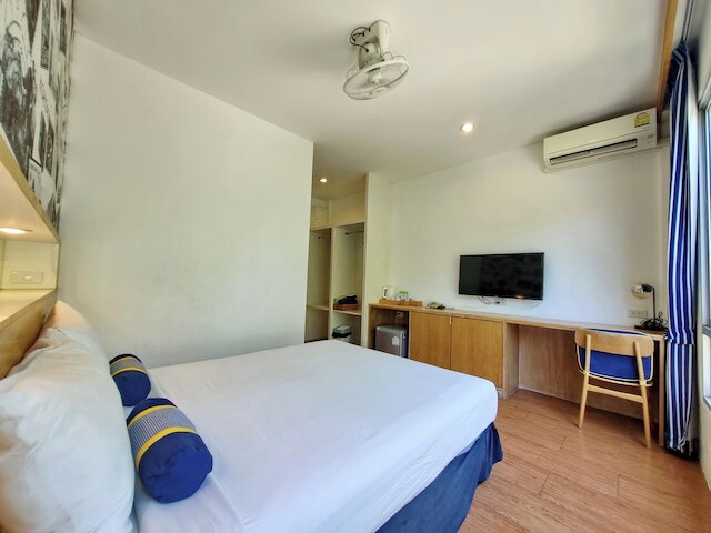 MAR24 コー タオ ホテル