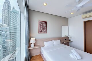 ソーホー スイーツ KLCC バイ レアラ