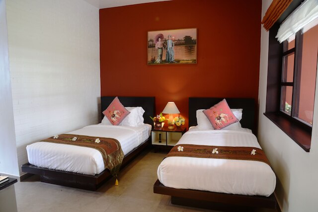 バガン スター ホテル