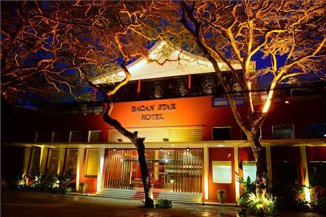 バガン スター ホテル