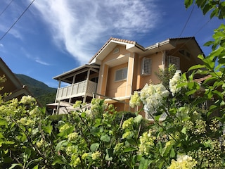 河口湖 貸別荘は り楽S