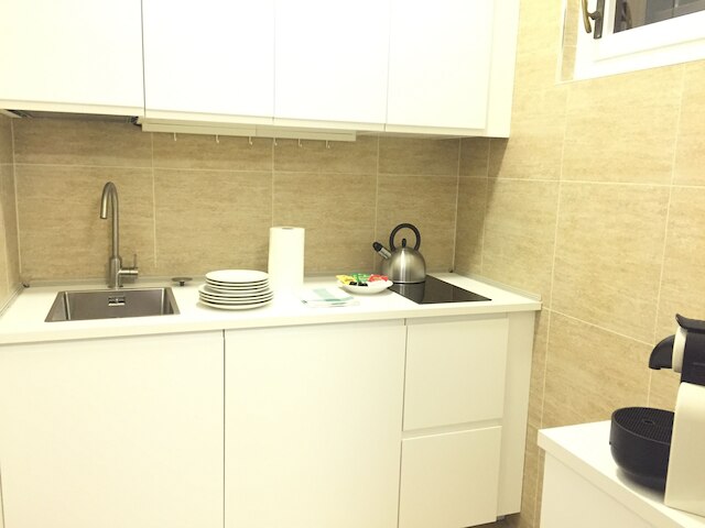 ブレラ - フィオリ チアリ チャーム アパートメンツ