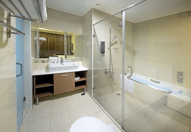 フー ユエ レイクビュー ホテル