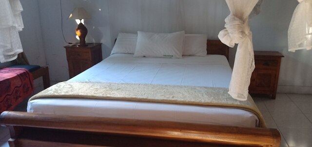 ヴィラ マハリニ 1 セミニャック