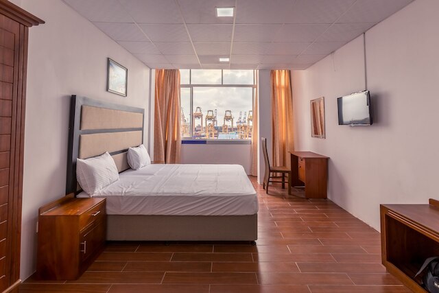 メトロ ポート シティ ホテル