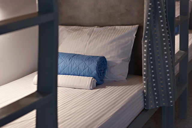 ベッドボックス ホステル